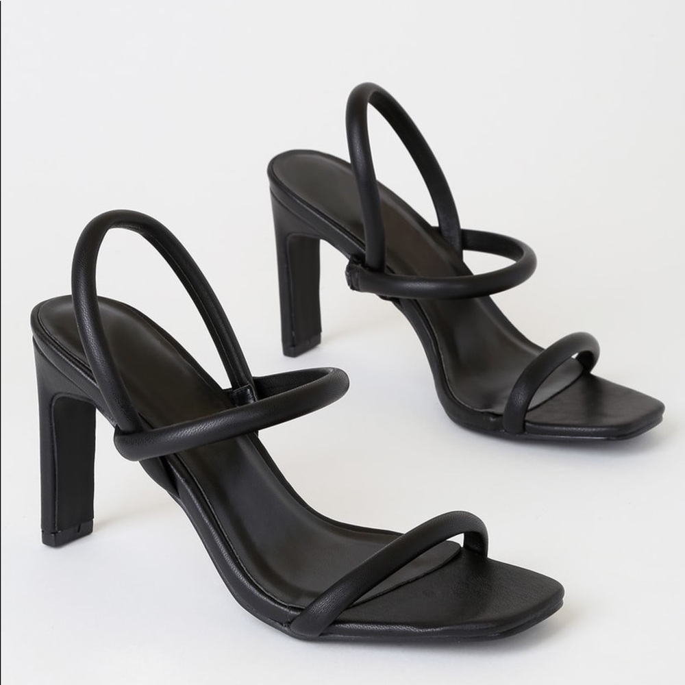 black strappy heeled square toe sandals